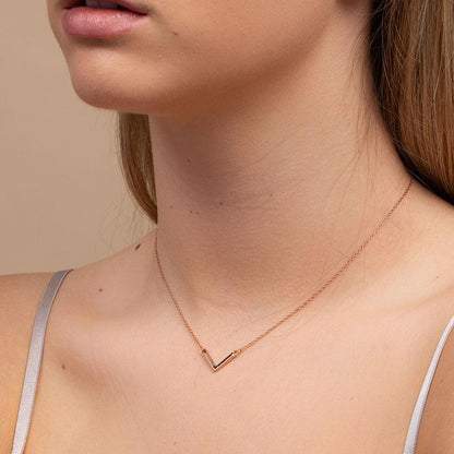 ["BABY V NECKLACE ", " ROSE GOLD"]