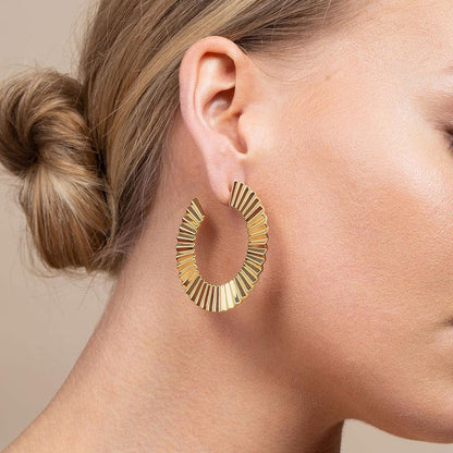 ["NORTH EARRINGS"]