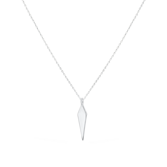 TO THE POINT NECKLACE