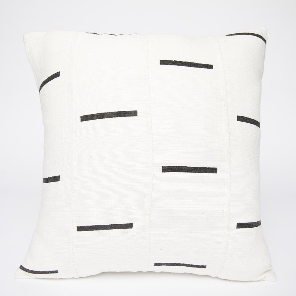 READ BETWEEN THE LINES | PILLOW COVER